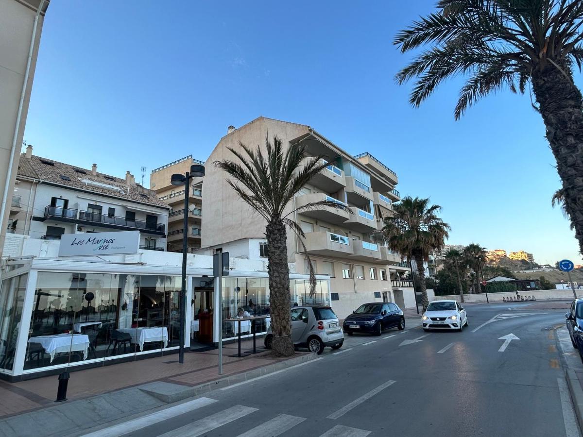 Apartment With Beach Views フエンヒロラ エクステリア 写真